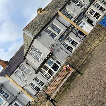 Hotel The Old Ship Newbiggin-by-the-Sea Exterior foto